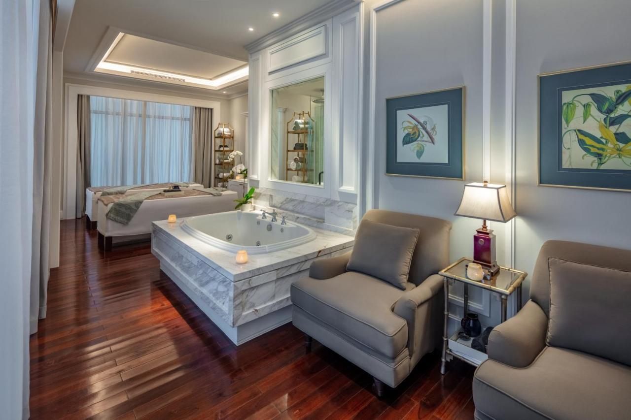Mia Saigon - Luxury Boutique Hotel Ho Chi Minh City Bagian luar foto