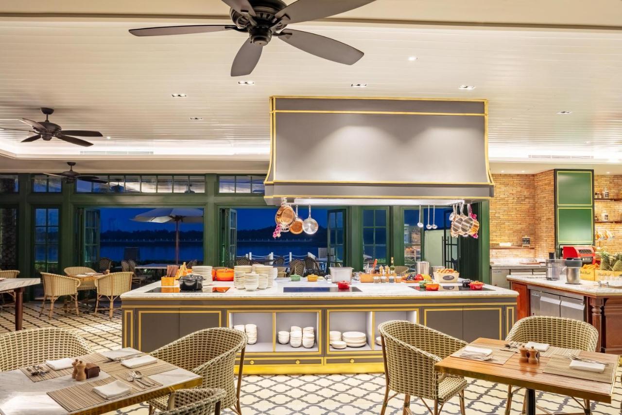 Mia Saigon - Luxury Boutique Hotel Ho Chi Minh City Bagian luar foto